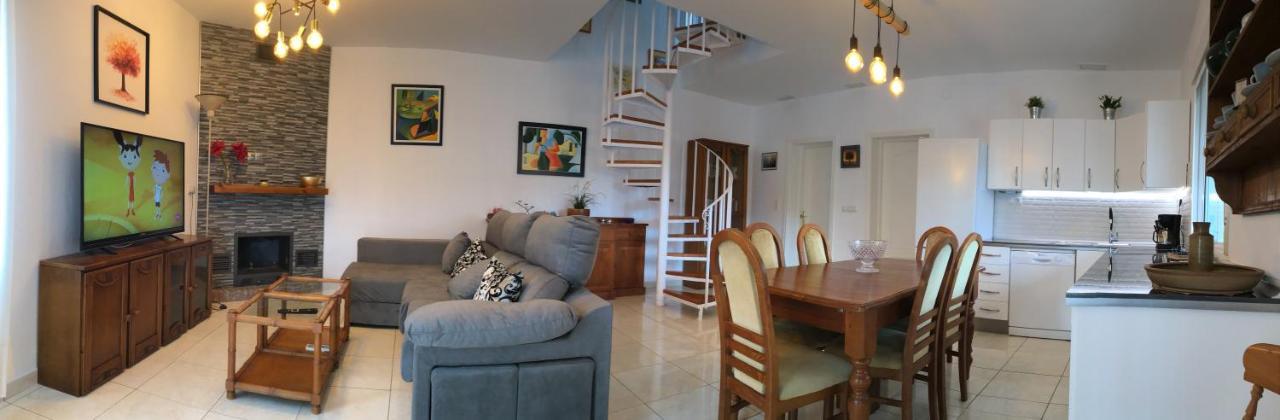 Cómpeta Villa Abril מראה חיצוני תמונה